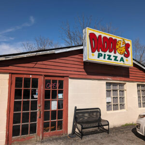 Daddios Pizza Building Exterior