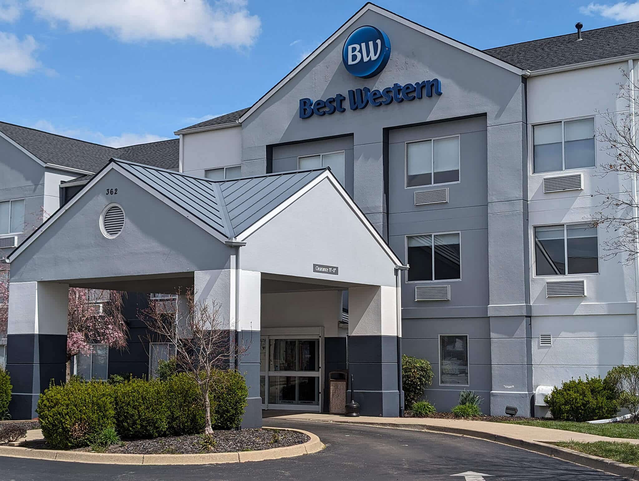 Best Western Exterior Wide